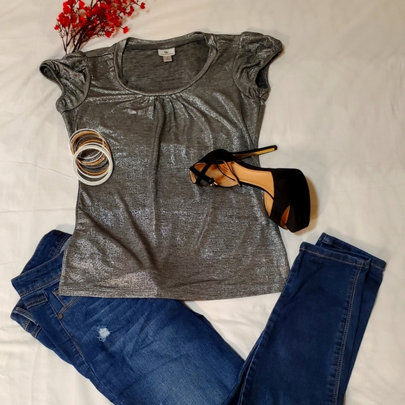 Worthington Tops - Top with Shimmers